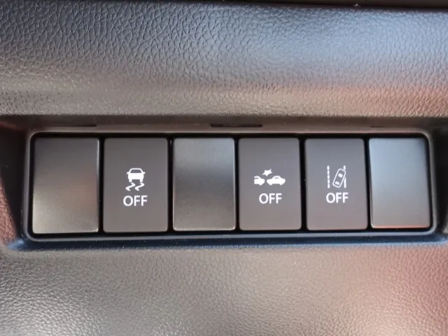 スイフト(スズキ)XRリミテッド アップグレードパック　全方位カメラディ-ラ-試乗車 13