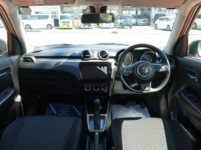 スイフト(スズキ)XRリミテッド アップグレードパック　全方位カメラディ-ラ-試乗車 5