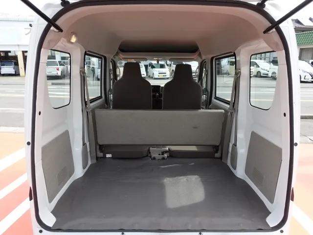 エブリイ(スズキ)PA　5AGSディ-ラ-試乗車 9