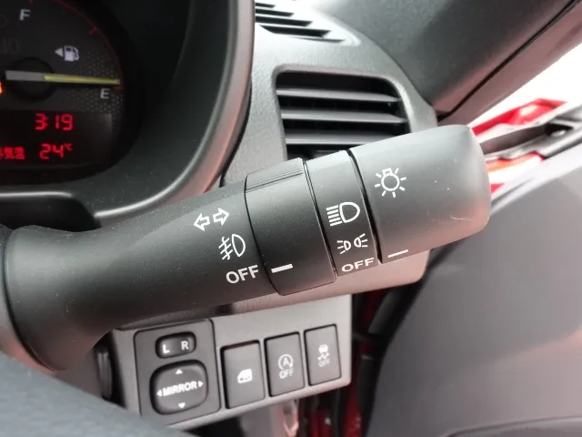コペン(ダイハツ)エクスプレイ届出済未使用車 12