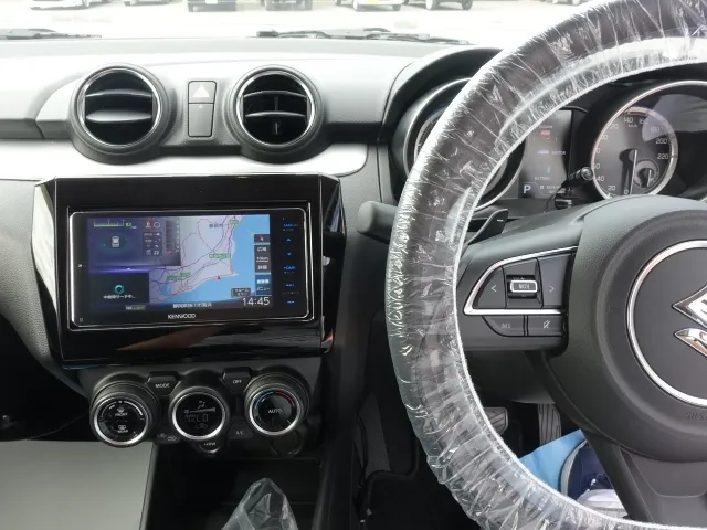 スイフト(スズキ)ハイブリッドSL中古車 12