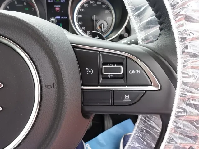 スイフト(スズキ)ハイブリッドSL中古車 13