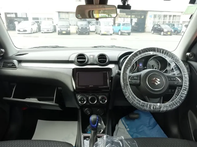 スイフト(スズキ)ハイブリッドSL中古車 5