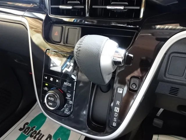 ムーヴ(ダイハツ)RSハイパーリミテッドSAⅢディーラｰ試乗 19