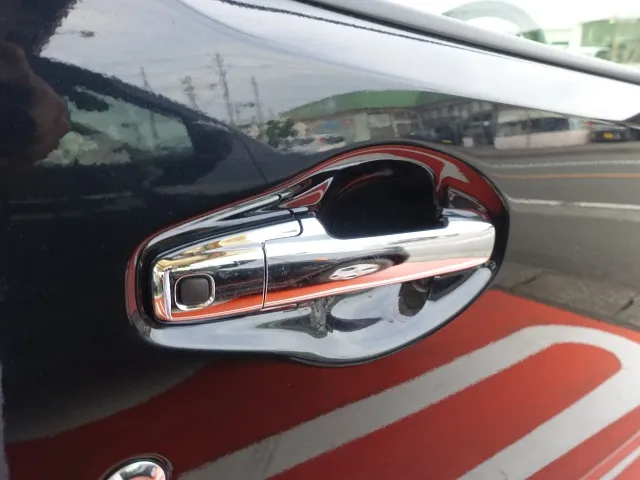 ワゴンR(スズキ)ハイブリッド　Xリミテッド　25周年記念車ディーラ-試乗車 13