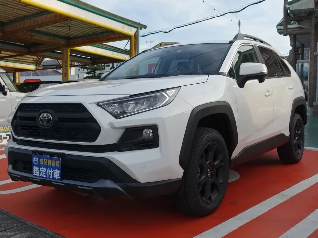 ＲＡＶ４(トヨタ)アドベンチャーオフロードＰＫＧ登録済未使用車 1