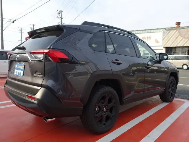 ＲＡＶ４(トヨタ)アドベンチャーオフロードＰＫＧ登録済未使用車 11