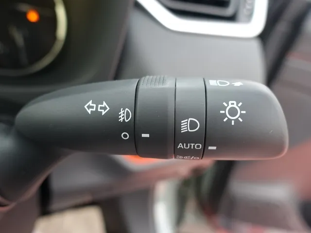 ＲＡＶ４(トヨタ)アドベンチャー4WD　オーディオレス登録済未使用車 15