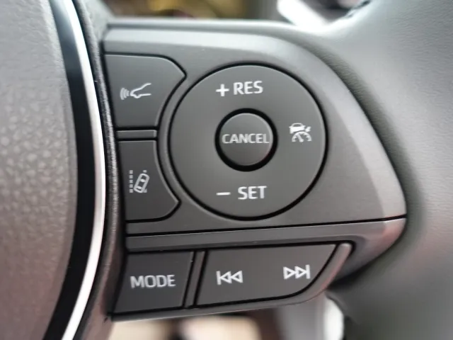 ＲＡＶ４(トヨタ)アドベンチャー4WD　オーディオレス登録済未使用車 17