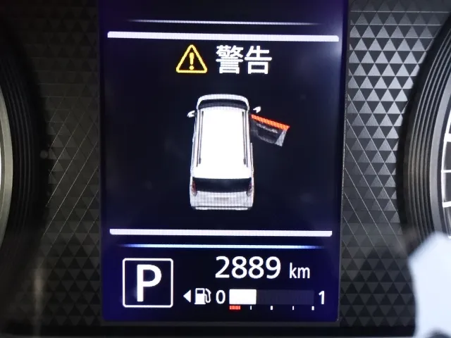 eKクロス(三菱)マイルドハイブリッドGディーラ-試乗車 24