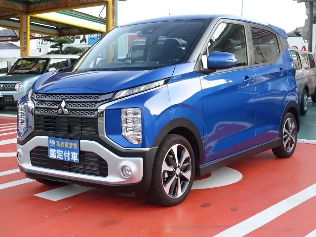 eKクロス(三菱)マイルドハイブリッドGディーラ-試乗車 1