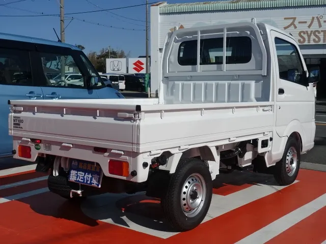 クリッパートラック(ニッサン)DX　４WD届出済未使用車 4