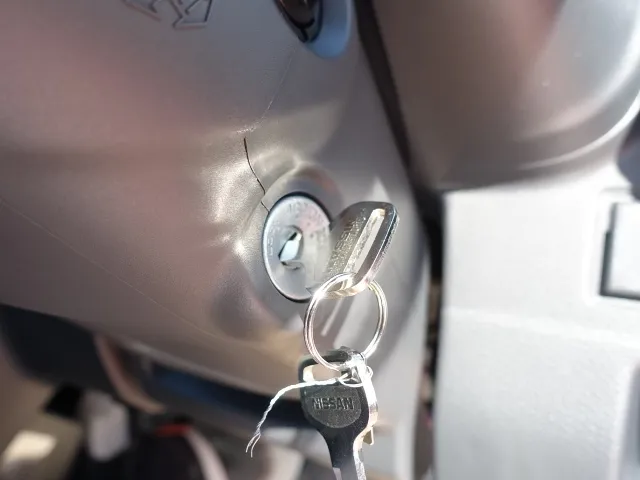 クリッパートラック(ニッサン)DX　４WD届出済未使用車 14