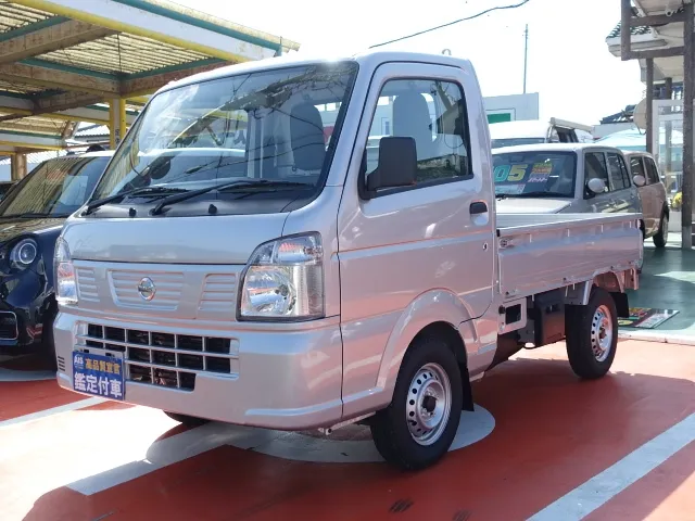 クリッパートラック(ニッサン)DX　４WD届出済未使用車 1