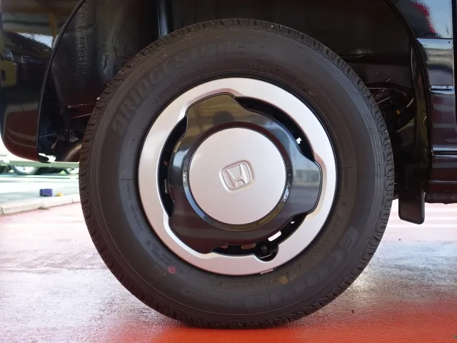 N-VAN(ホンダ)プラススタイルFUN ４ＷＤ MT届出済未使用車 14