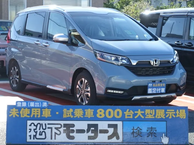 フリード(ホンダ)クロスターホンダセンシング　ＬＥＤヘッドライト登録済未使用車 0