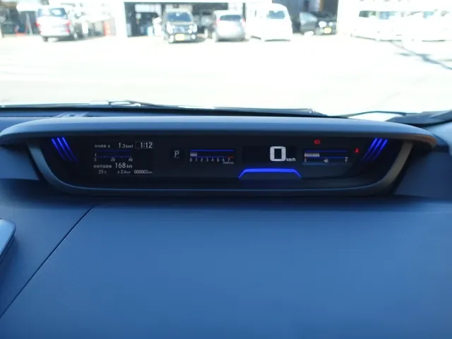 フリード(ホンダ)クロスターホンダセンシング　ＬＥＤヘッドライト登録済未使用車 23