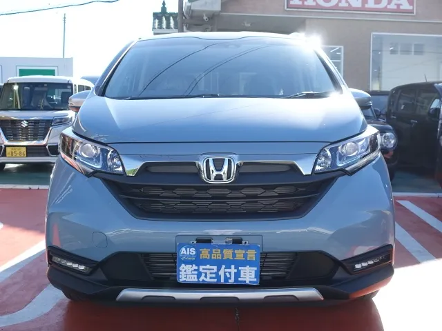 フリード(ホンダ)クロスターホンダセンシング　ＬＥＤヘッドライト登録済未使用車 27