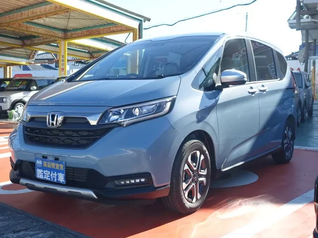 フリード(ホンダ)クロスターホンダセンシング　ＬＥＤヘッドライト登録済未使用車 1