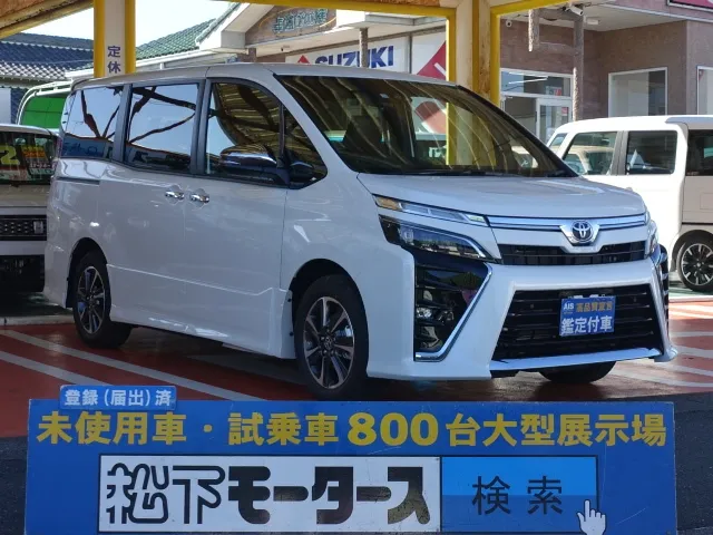 ヴォクシー(トヨタ)ZS煌Ⅲ　7人乗　スペアタイヤ登録済未使用車 0