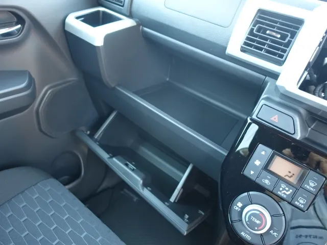 ウェイク(ダイハツ)GターボVS SAⅢ届出済未使用車 21