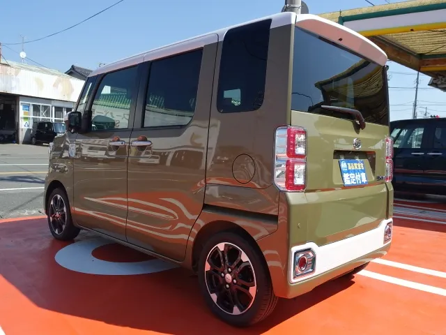 ウェイク(ダイハツ)GターボVS SAⅢ届出済未使用車 2