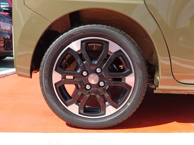 ウェイク(ダイハツ)GターボVS SAⅢ届出済未使用車 3