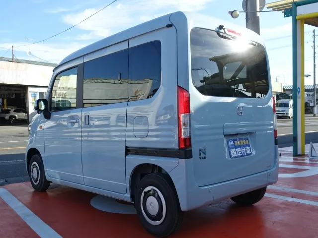 N-VAN(ホンダ)プラススタイルFUNターボ AT届出済未使用車 2