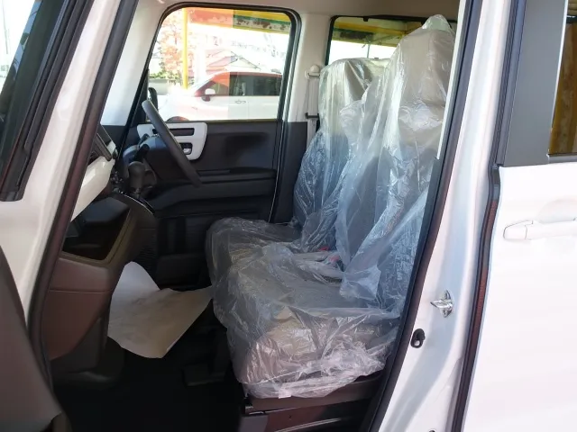 N-BOX(ホンダ)Ｌ届出済未使用車 3