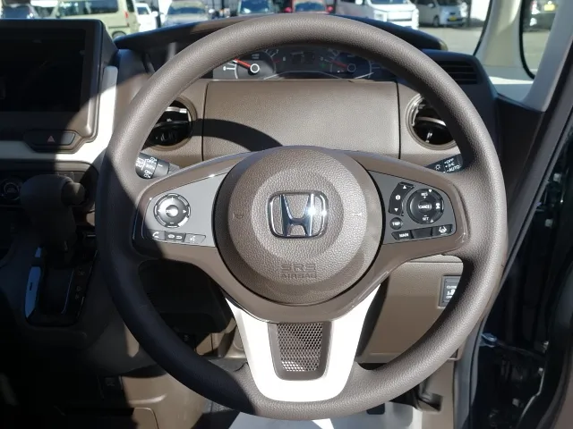 N-BOX(ホンダ)Ｌ届出済未使用車 11