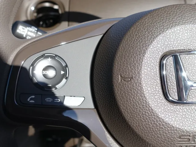 N-BOX(ホンダ)Ｌ届出済未使用車 12
