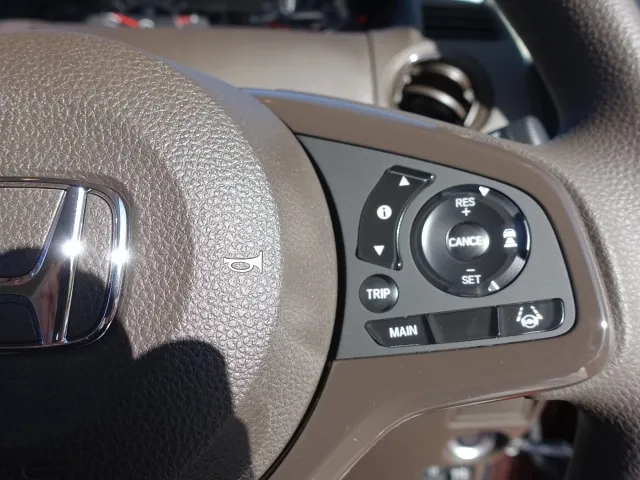 N-BOX(ホンダ)G届出済未使用車 12
