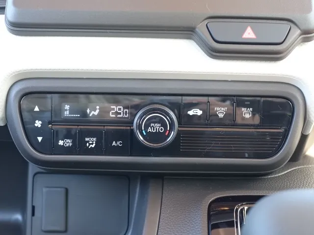 N-BOX(ホンダ)G届出済未使用車 14