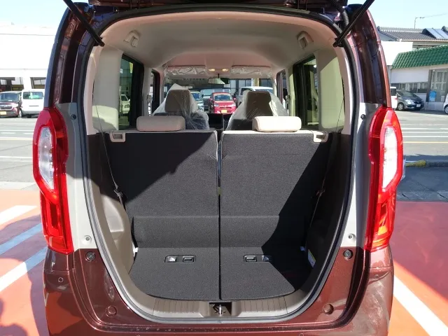 N-BOX(ホンダ)G届出済未使用車 23