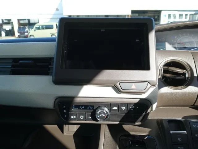 N-BOX(ホンダ)G届出済未使用車 17
