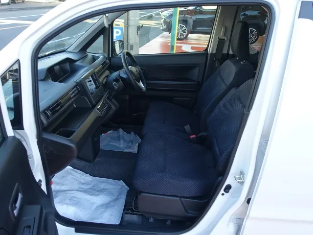 ワゴンR(スズキ)ハイブリッドFZ セーフティーパッケージ装着車ディーラ-試乗車 3