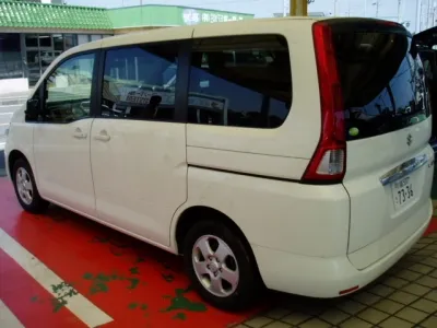 セレナ(ニッサン)20G中古車 2