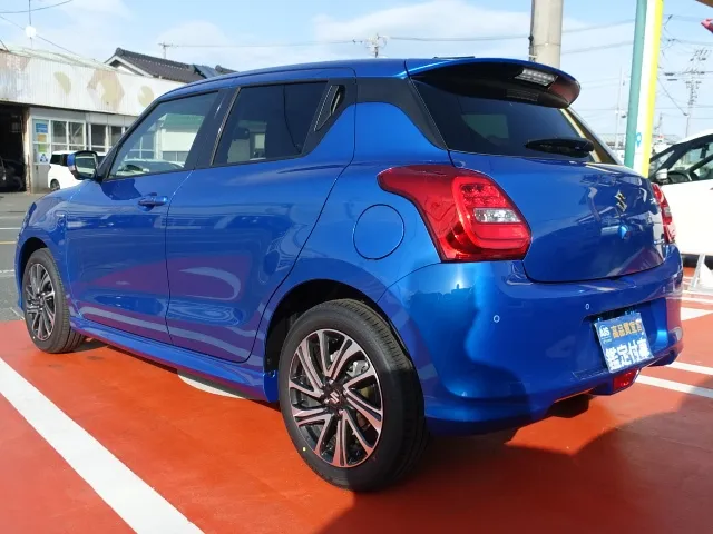 スイフト(スズキ)HYBRID RS 全方位カメラ登録済未使用車 2