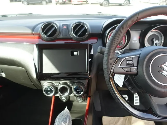 スイフト(スズキ)ベースグレード　セーフティパッケージ 全方位カメラ AT登録済未使用車 20
