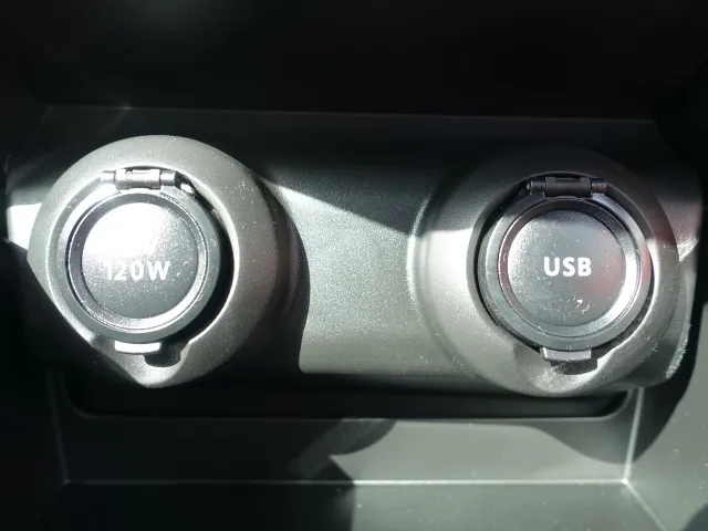 スイフト(スズキ)ベースグレード　セーフティパッケージ 全方位カメラ AT登録済未使用車 22