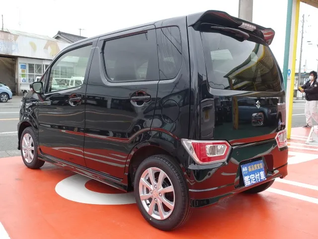 ワゴンR(スズキ)ハイブリッドFZ セーフティーパッケージ装着車届出済未使用車 2