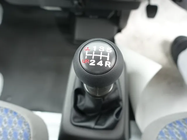 アクティ(ホンダ)アタック４WD届出済未使用車 16