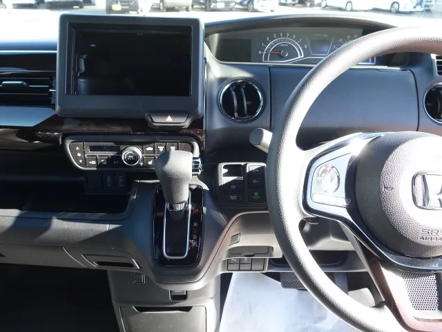 N-BOX(ホンダ)Ｌ コーディネート届出済未使用車 19