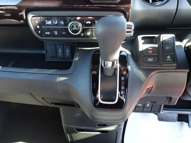 N-BOX(ホンダ)Ｌ コーディネート届出済未使用車 22