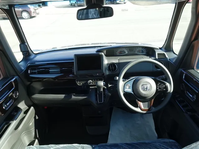 N-BOX(ホンダ)Ｌ コーディネート届出済未使用車 5