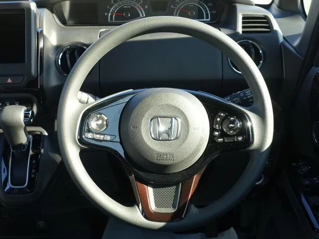 N-BOX(ホンダ)Ｌ コーディネート届出済未使用車 6