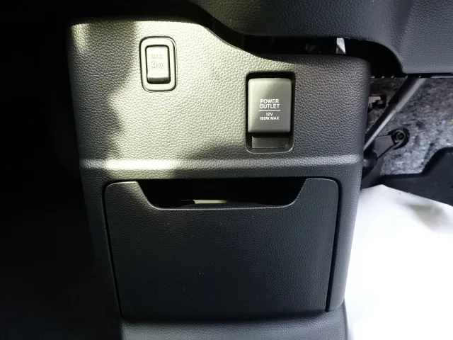 N-BOX(ホンダ)Ｌターボ　コーディネート届出済未使用車 26