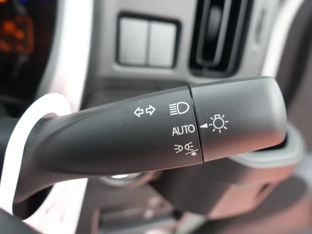 ハスラー(スズキ)ハイブリッドG セーフティサポート非装着車 サイドバイザー付届出済未使用車 15