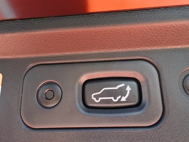 デリカD:5(三菱)G パワーパッケージ 8人 ナビ取付PKGⅡレンタUP 19