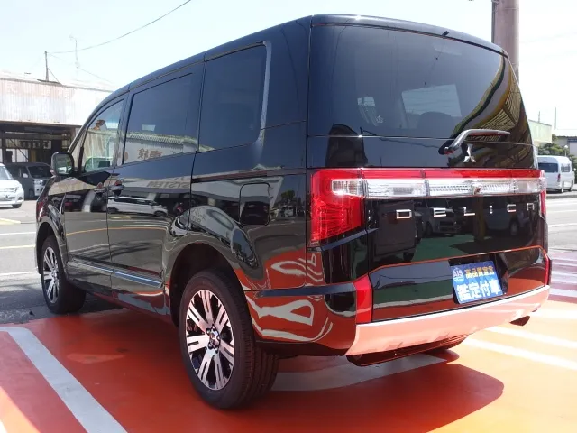 デリカD:5(三菱)G パワーパッケージ 8人 ナビ取付PKGⅡレンタUP 2